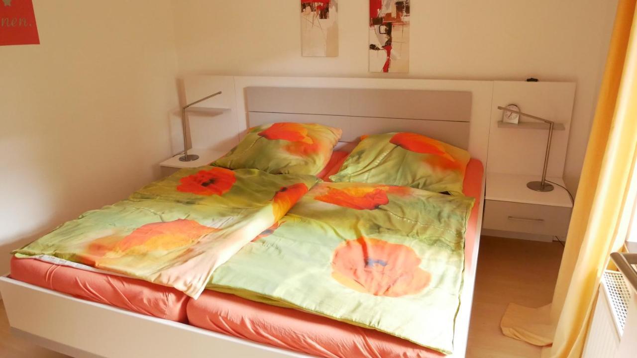 Ferienwohnung Wohnen bei Anke Wermelskirchen Exterior foto